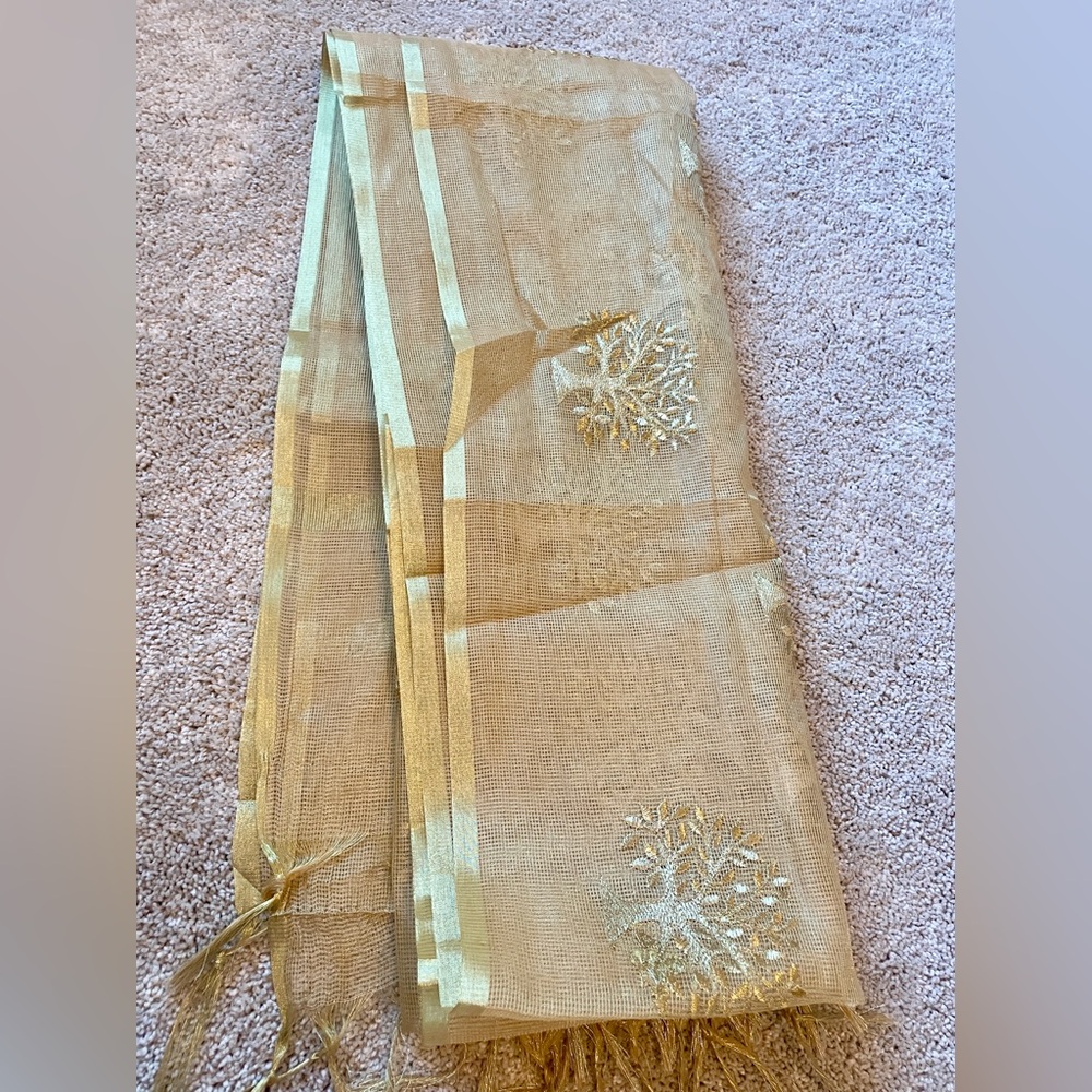 Elegant Gold Sheer Dupatta with Floral Embroidery